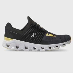 On Running Shoes Men’s 7.5 / Women’s 9 | Swiss Engineered Cloud sneakers